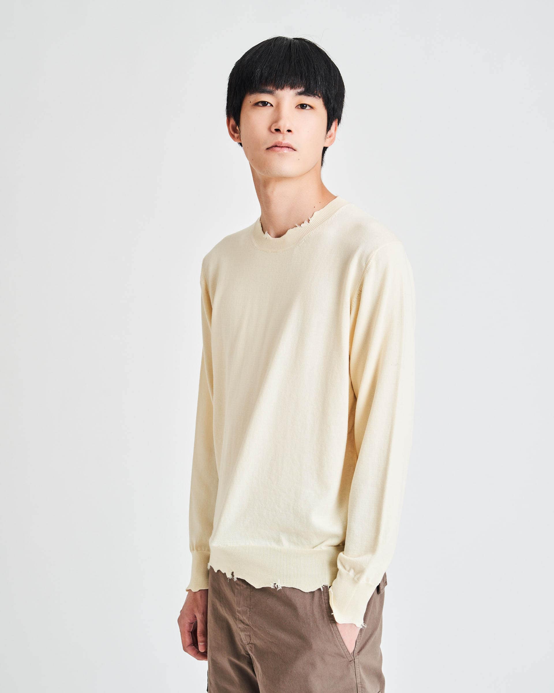 The Market Store | Round Neck Sweater With Breaks