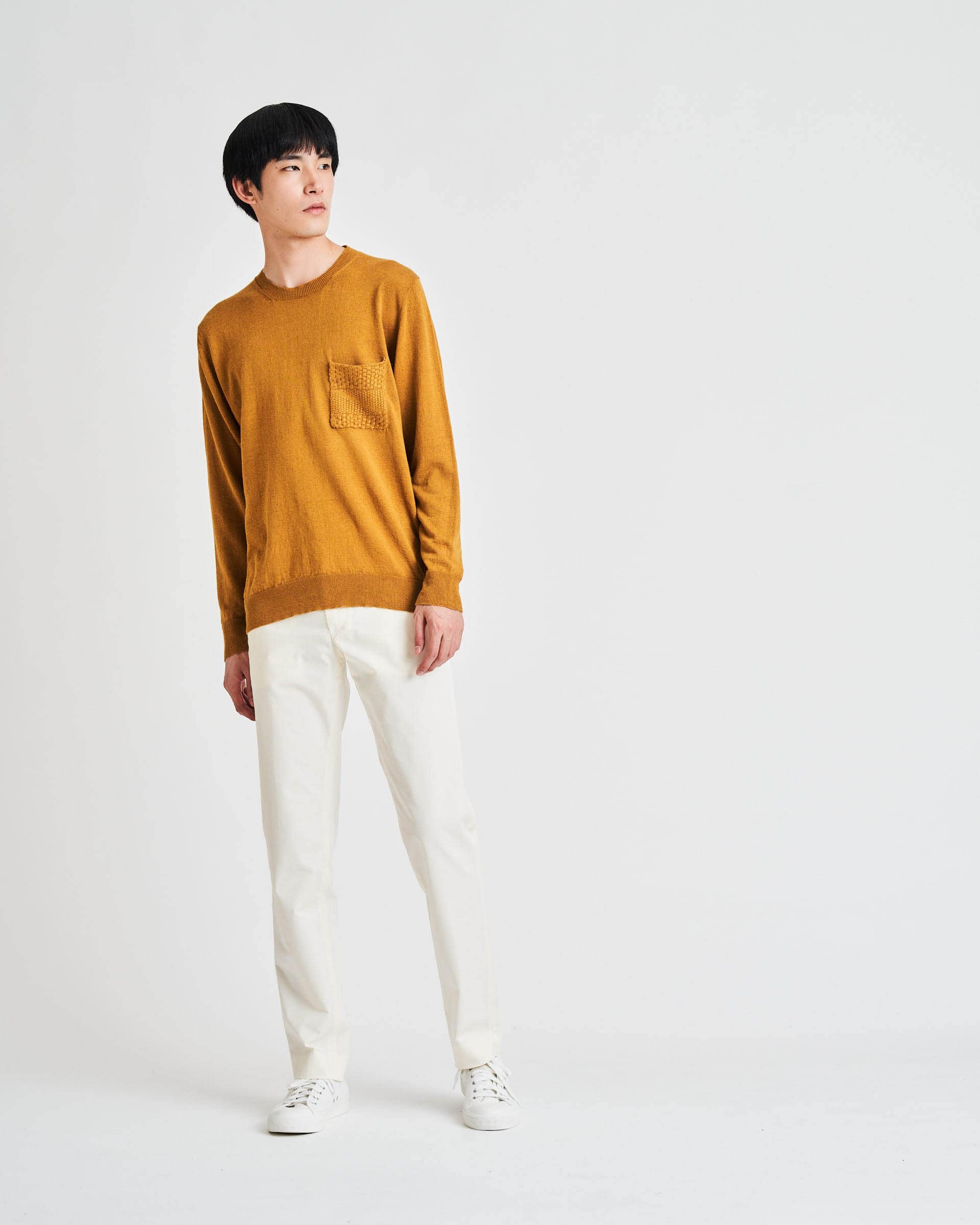 The Market Store | Crew Neck Sweater With Pocket