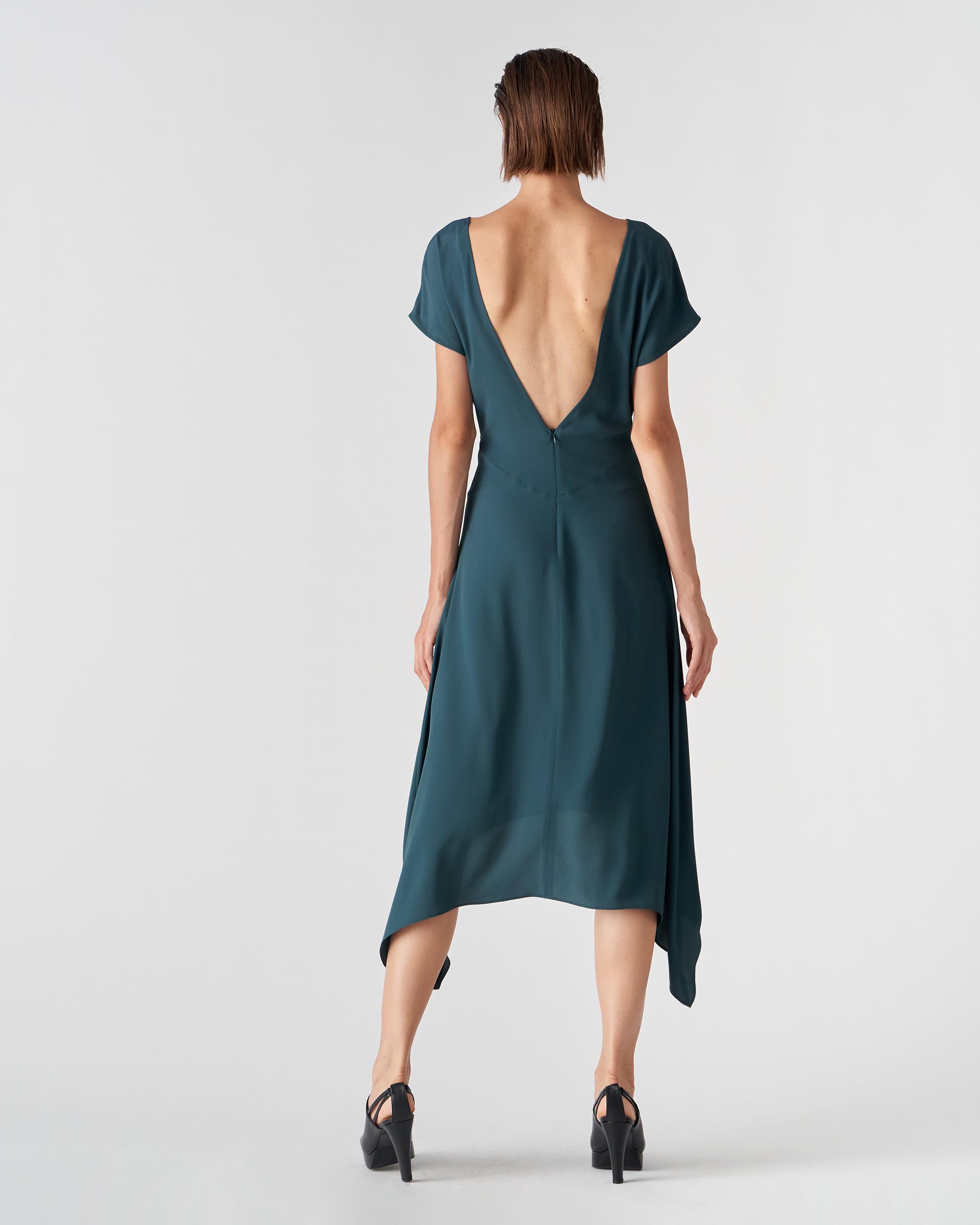The Market Store | Dress With Back Neckline
