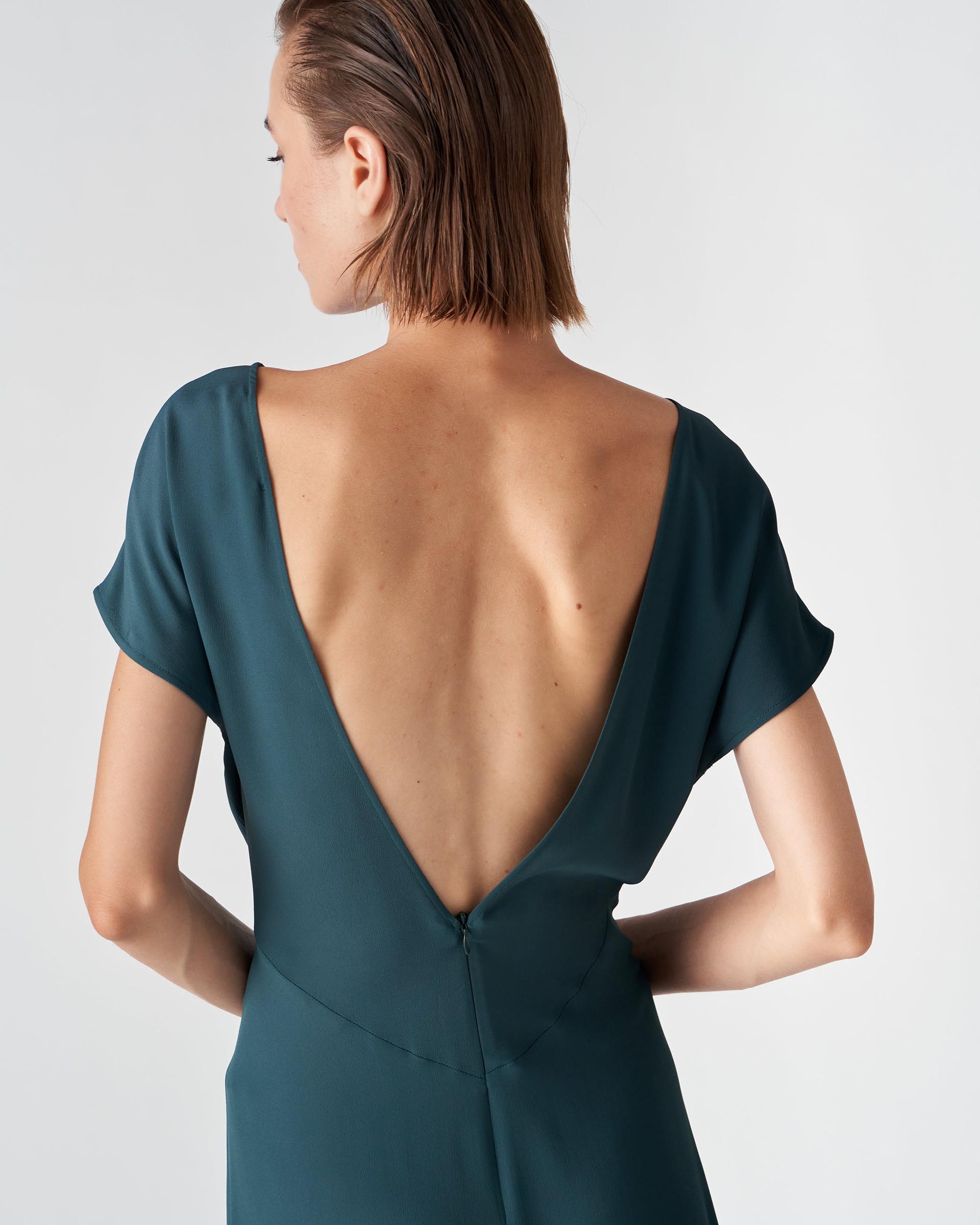 The Market Store | Dress With Back Neckline