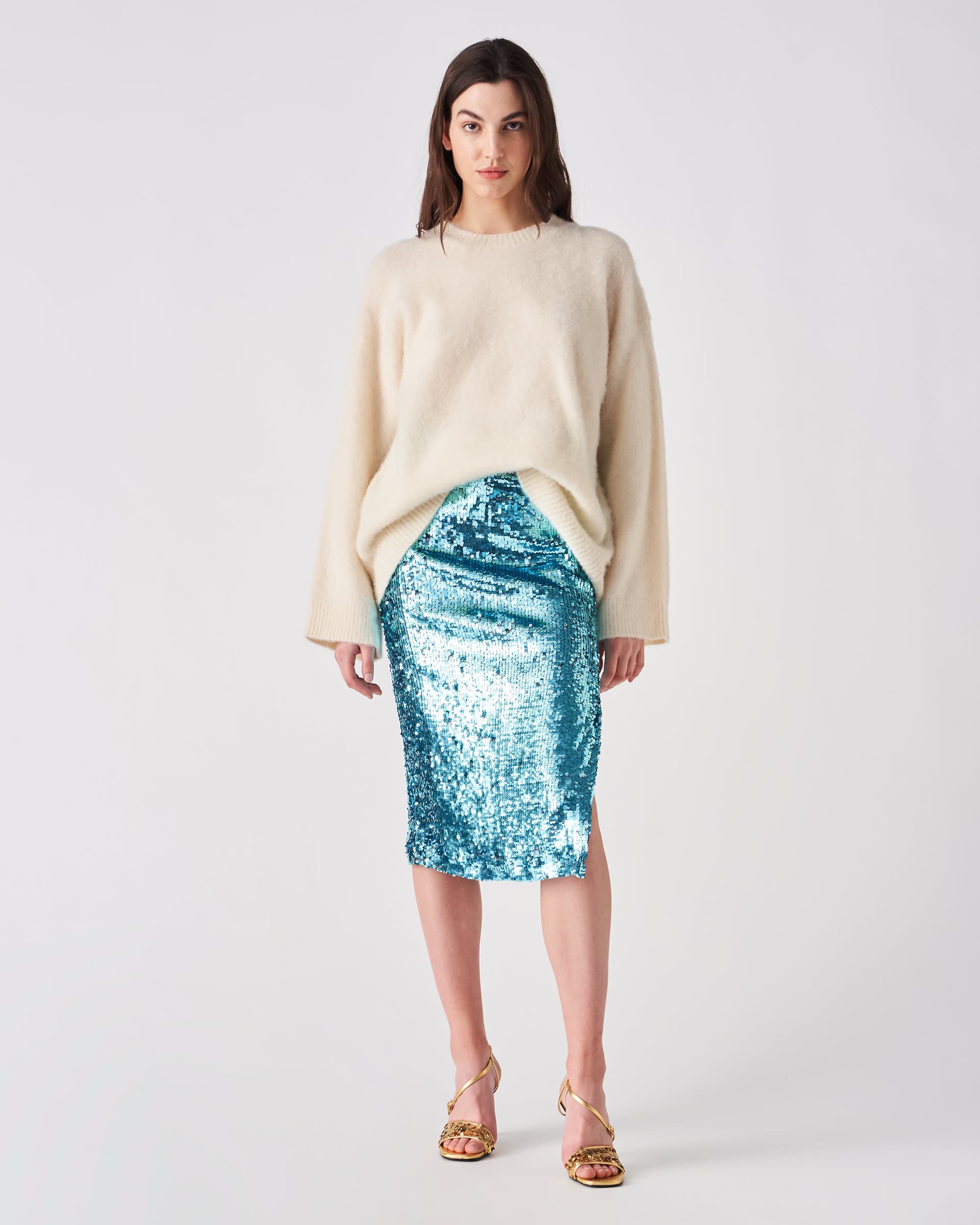 The Market Store | Over Neck Sweater