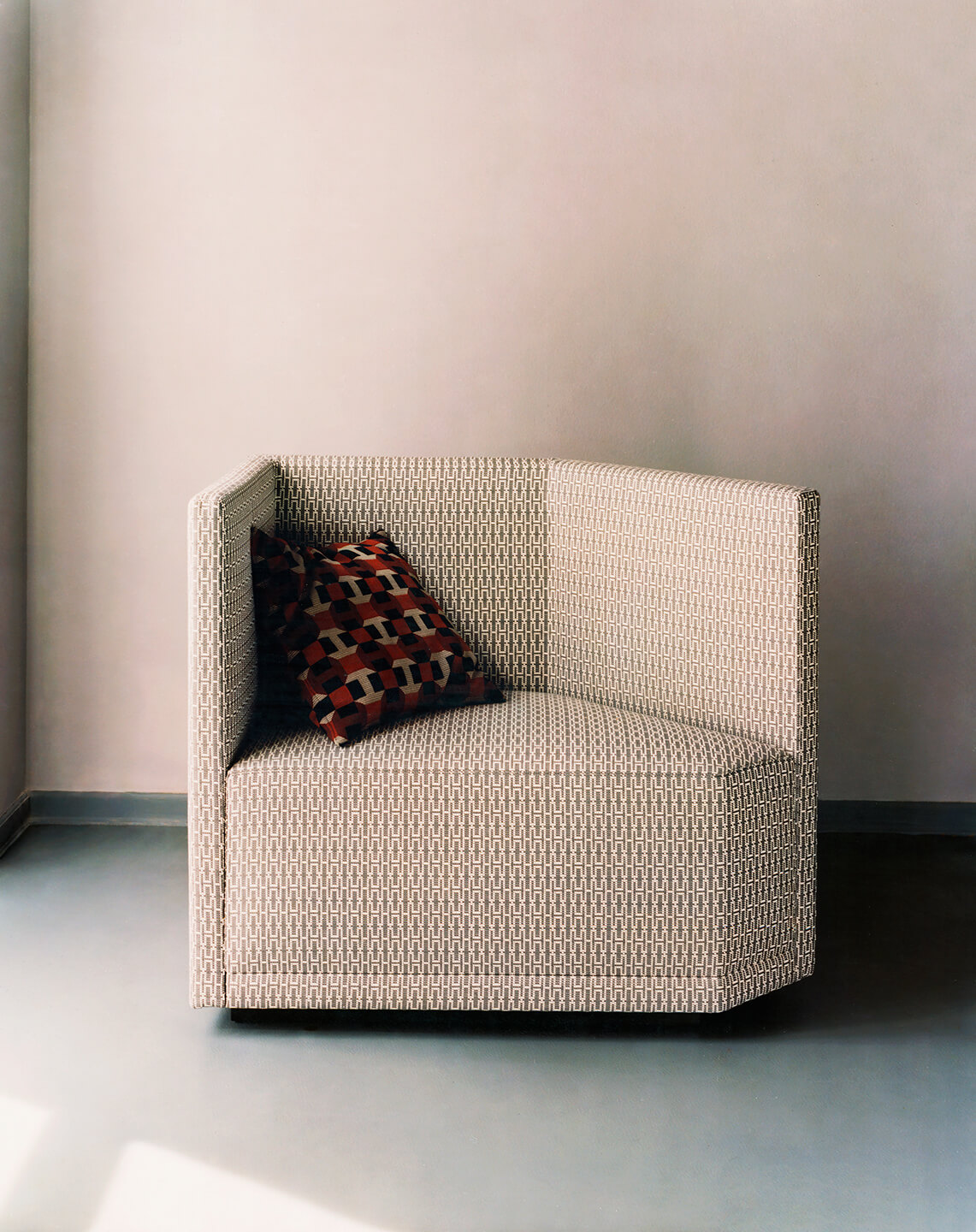 Wanda Full  -  armchair P2 LPA 2015
